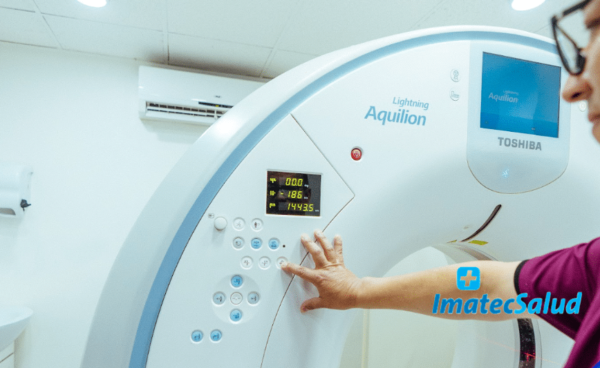 Evaluación de órganos abdominales con tomografía computarizada